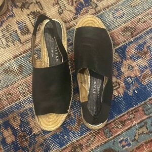 Palomitas by Paloma Barcelo Black Espadrilles